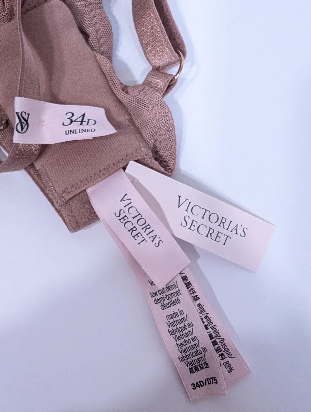 Victoria's Secret Very Sexy Sheer Bra 34D Women Stardust New VS Underwire